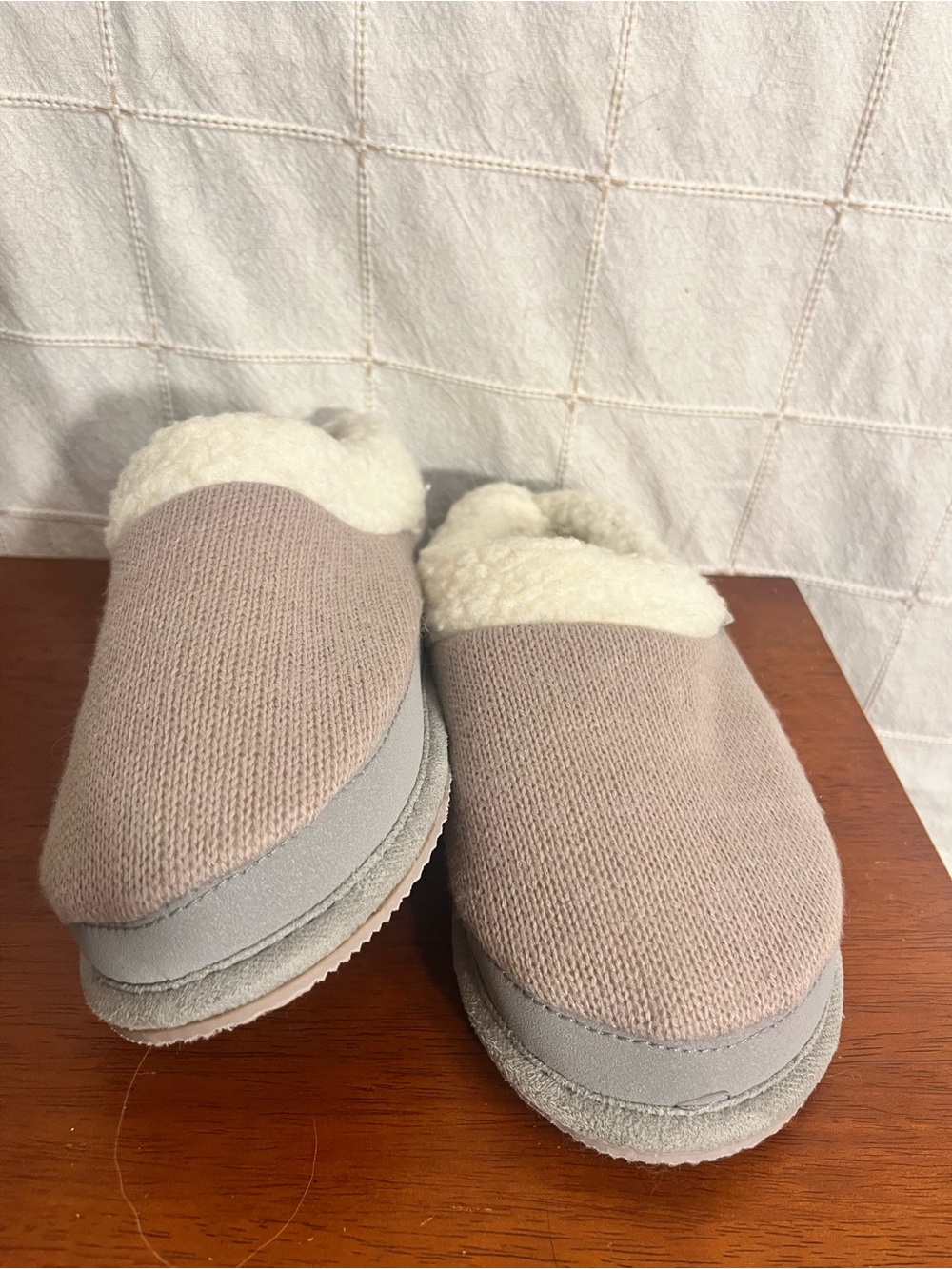 Born Women's Taupe Slip-On Slippers with Cream Shearling Collar